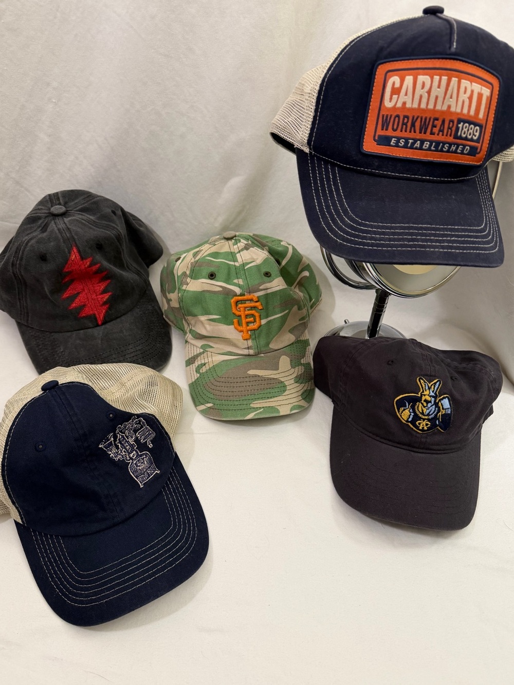 Five for 27$ Baseball caps great condition